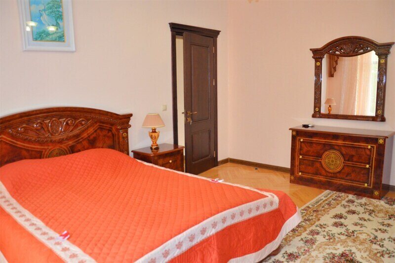 Люкс 2-местный (с балконом)