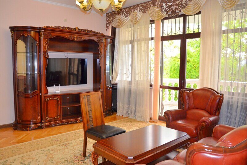 Люкс 2-местный (с балконом)