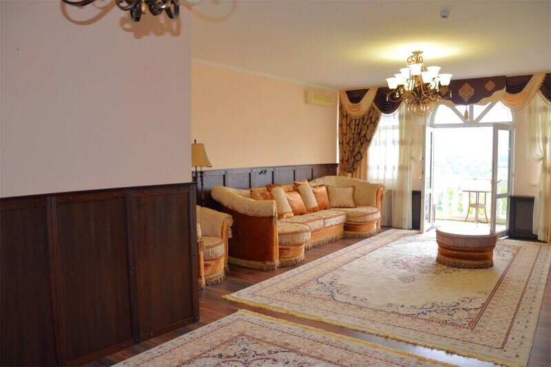 Люкс 2-местный Премиум (с балконом)