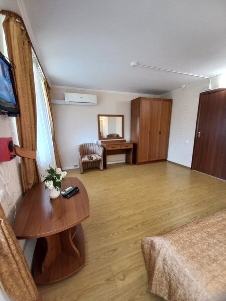 Люкс 2-местный 2-комнатный (корпус 1, 1 категория)