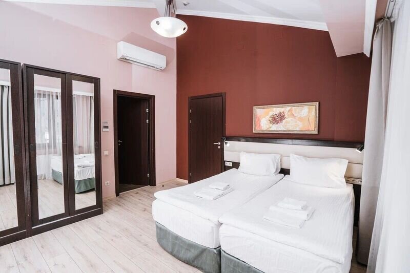 Апартаменты Комфорт 6-местные (Поляна 540, 3 спальни)