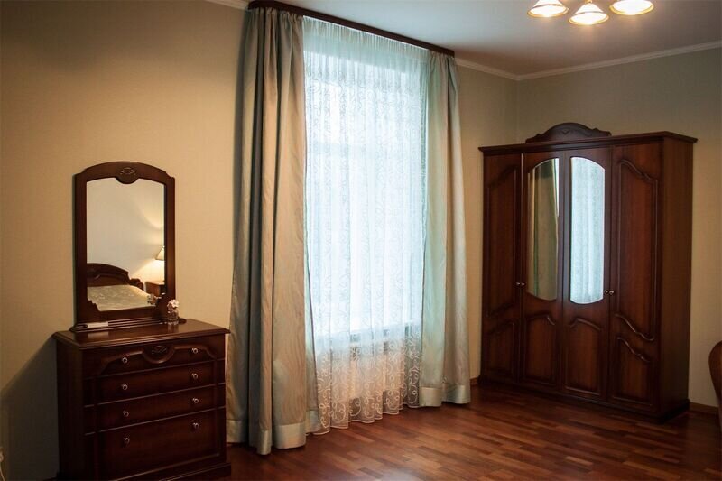 Люкс 4-местный 2-комнатный