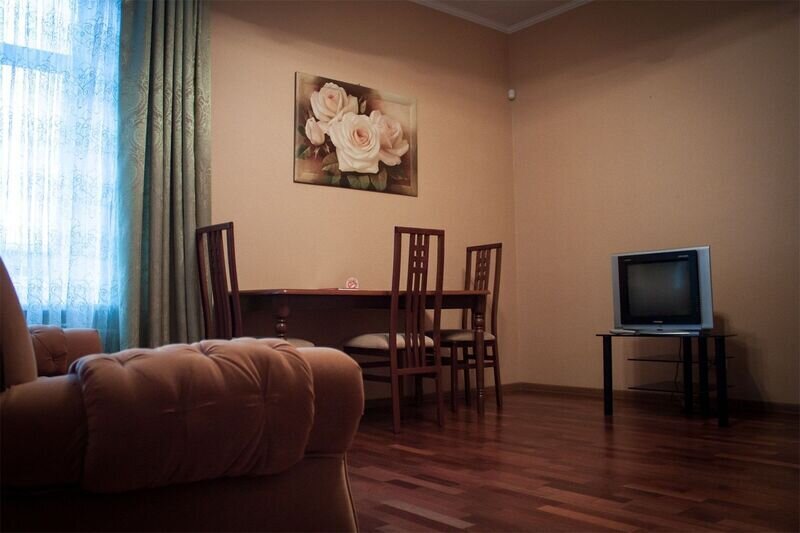 Люкс 4-местный 2-комнатный