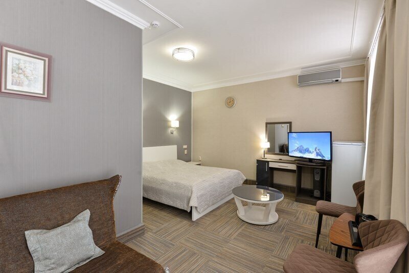 Джуниор сюит