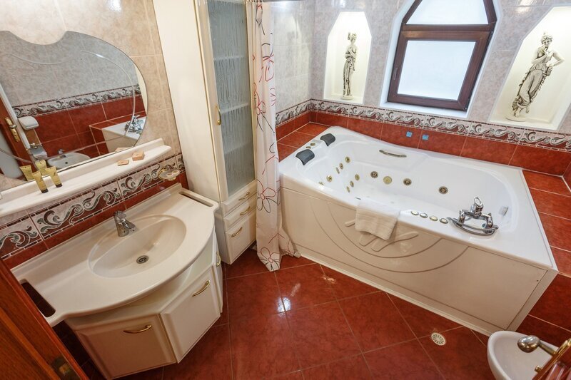 Люкс 2-местный 3-комнатный (корпус №2)