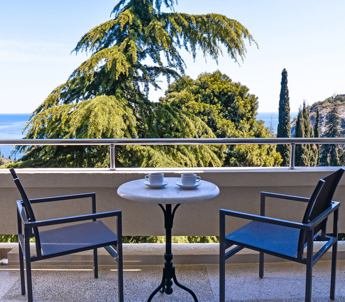 Джуниор Сюит 2-местный 1-комнатный (с балконом, вид на море, корпус 3)