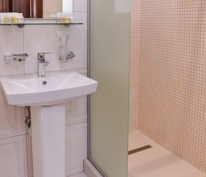 Люкс 2-местный 2-комнатный (с балконом, вид на море, корпус 3)