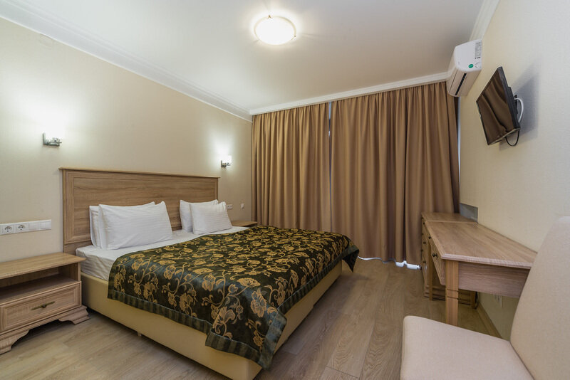 Стандартный 2-местный Комфорт (с террасой, вид на море, корпус 1)