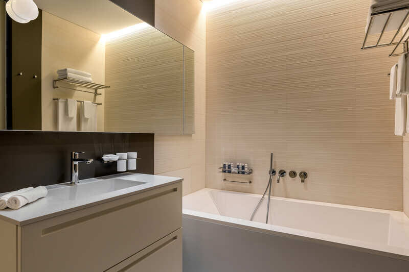 Suite Disability Access 4-местный