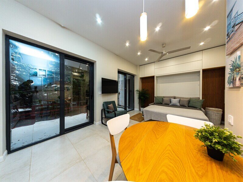 Джуниор Сюит Улучшенный 2-местный (доп. место, вид на парк)