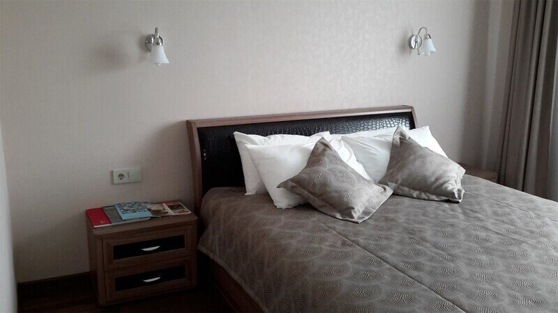 СЕМЕЙНЫЙ 4-МЕСТНЫЙ 2-КОМНАТНЫЙ