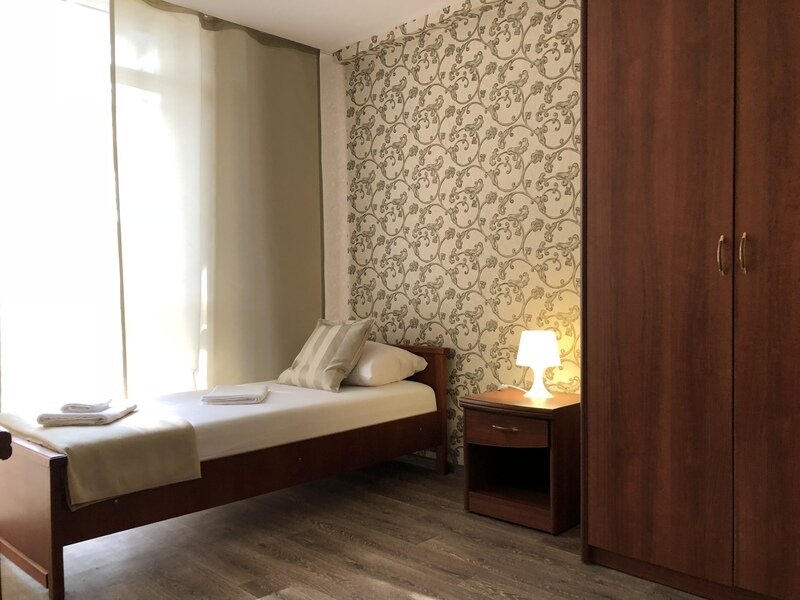 Улучшенный 4-местный 2-комнатный корпус 3*