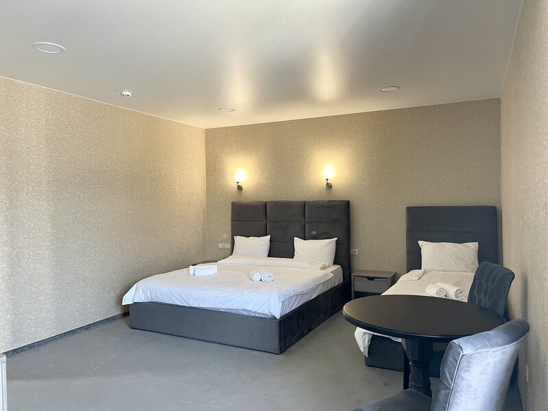 Superior 3-местный