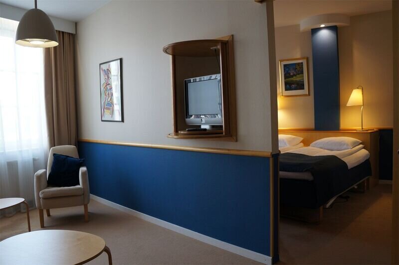 Люкс 2-местный 2-комнатный (с джакузи в Современном корпусе)