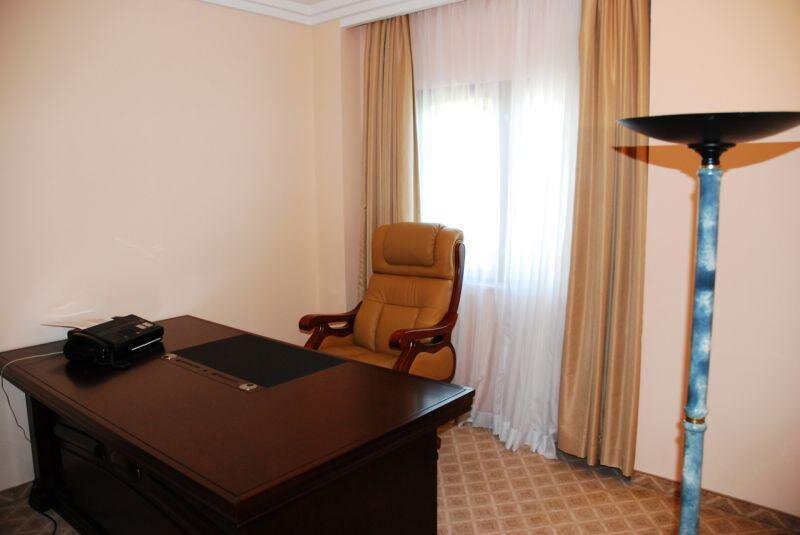 Вилла-апартамент с 4-мя спальнями