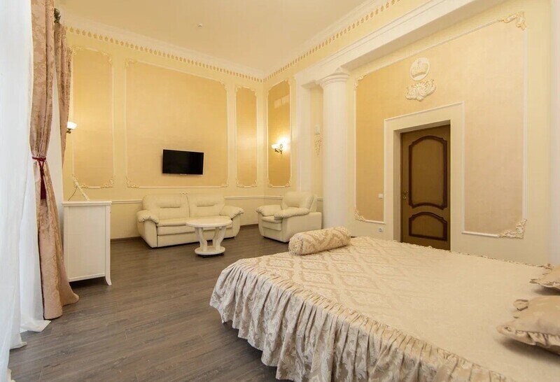 Люкс 2-местный 1-комнатный (Романова)