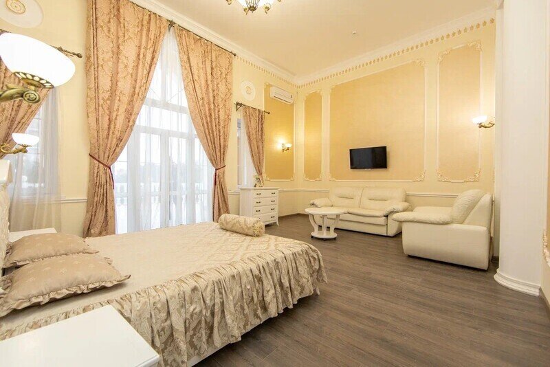 Люкс 2-местный 1-комнатный (Романова)