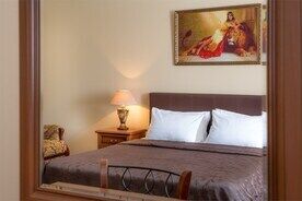 «Люкс», Гостинично-ресторанный комплекс Чернышевой, Грязинский