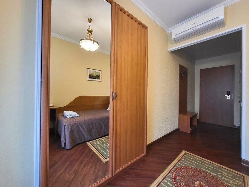 Стандартный 1-местный