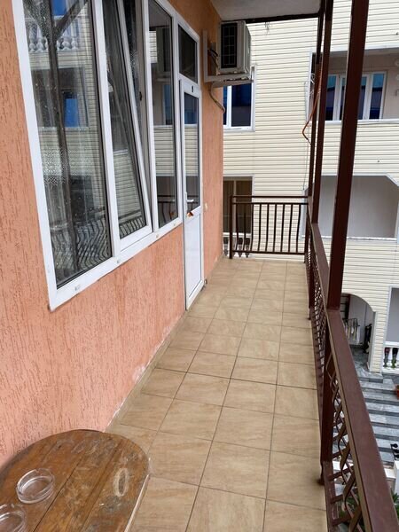 Улучшенный 3-местный (вид на бассейн)