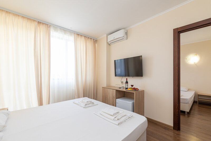 Семейный 4-местный 2-комнатный Стандартный