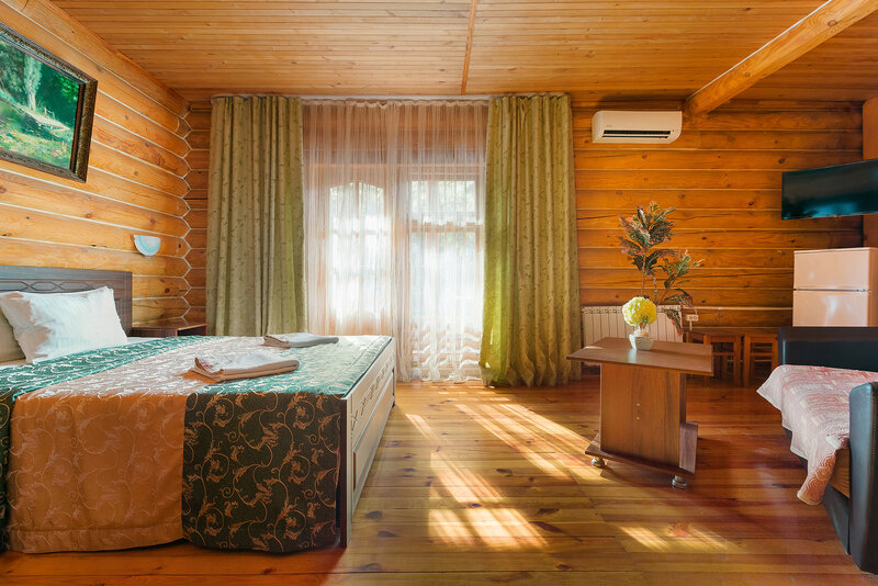 Семейный 3-местный 1-комнатный (с балконом)