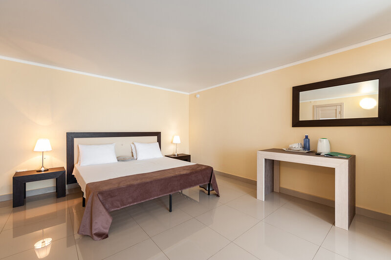 Семейный 3-4-местный (с большой террасой)