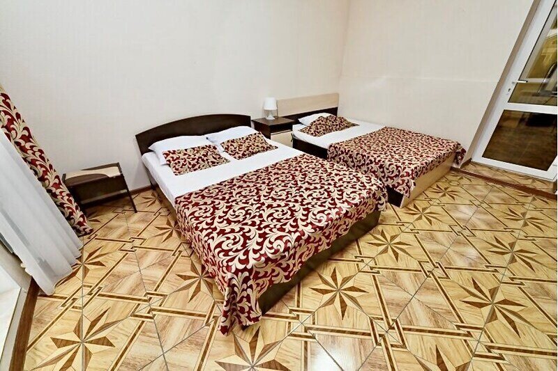 Стандартный 2-местный TWIN (цокольный этаж)