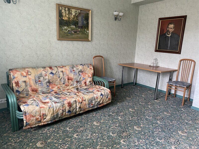 Сюит 2-местный 2-комнатный