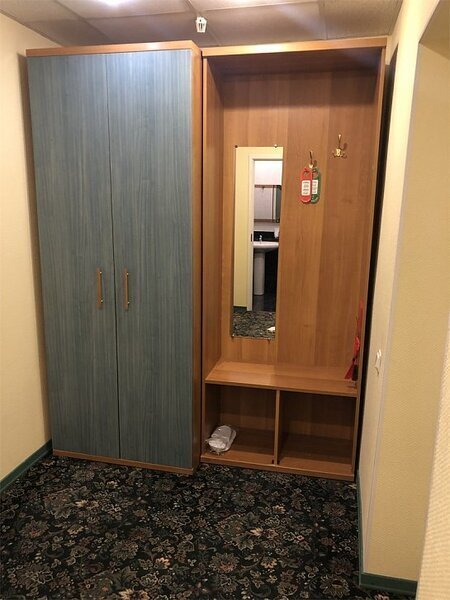 Сюит 2-местный 2-комнатный