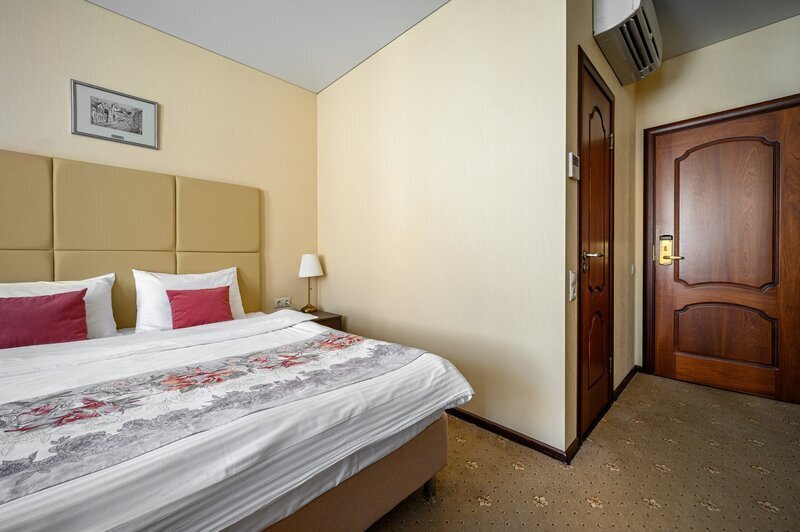 Делюкс 2-местный (DBL/TWIN)