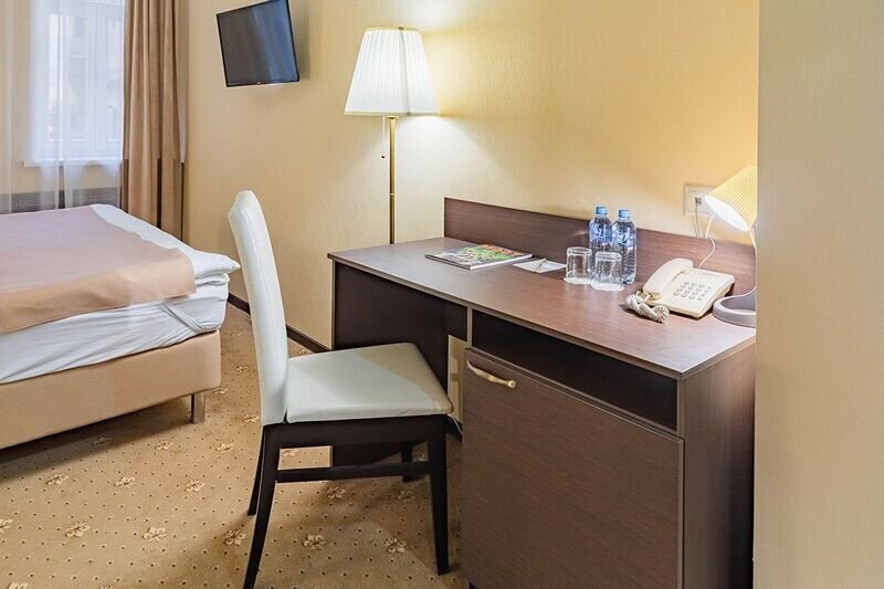 Полулюкс 2-местный (DBL/TWIN)