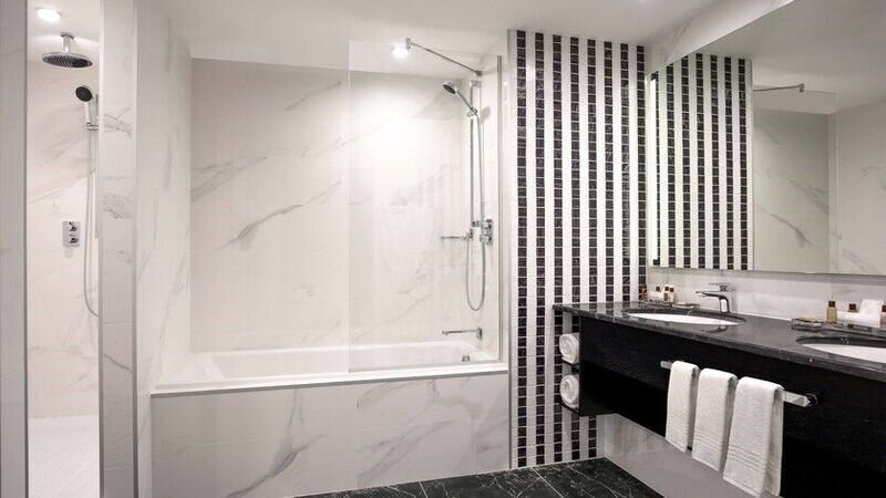 Люкс 2-местный (DBL с видом на внутренний двор)