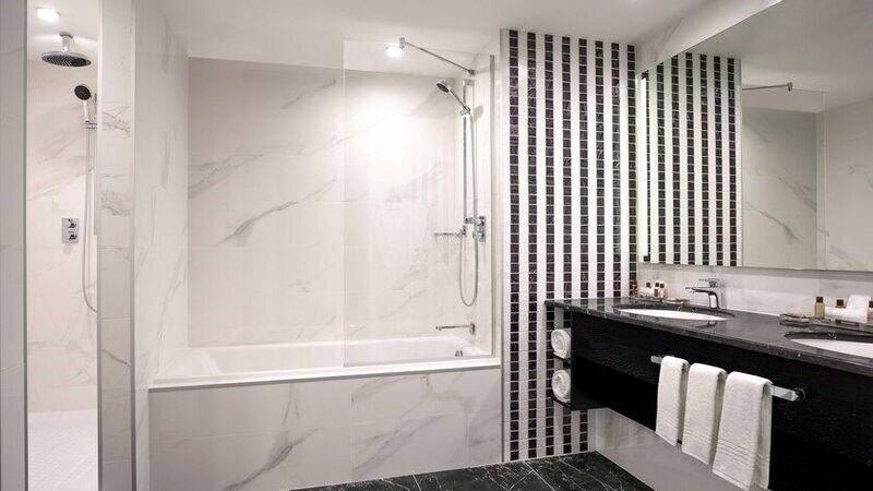 Люкс 2-местный (DBL с видом на Кремль)