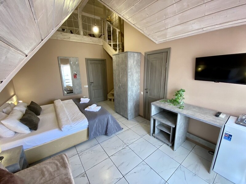 Suite 2-ярусный