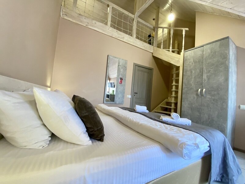 Suite 2-ярусный