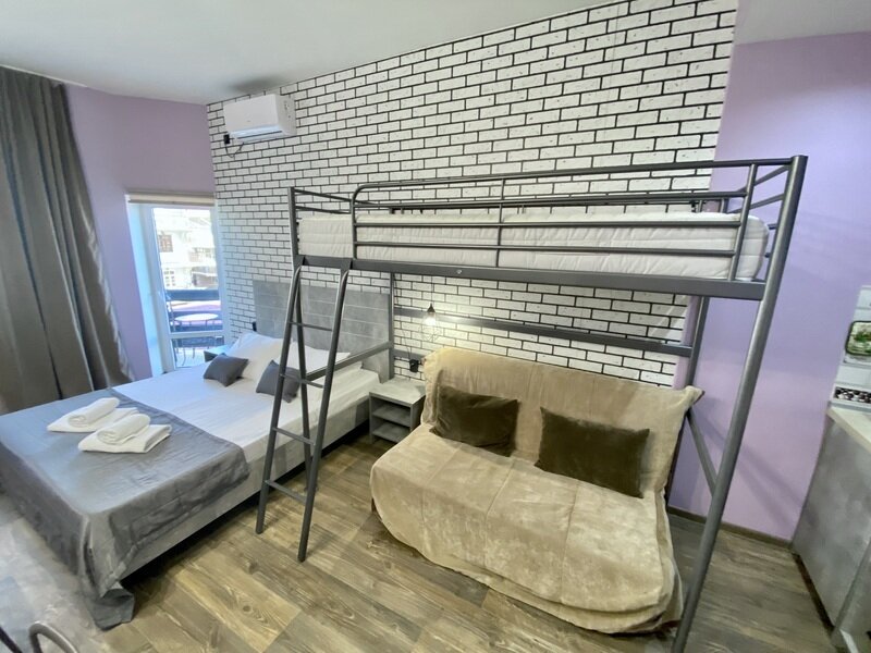 Апартаменты Студио (с кухней и балконом)