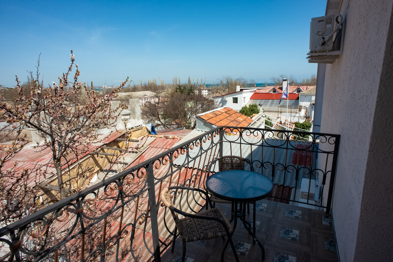 Стандартный Улучшенный 2-местный 1-комнатный (с балконом)