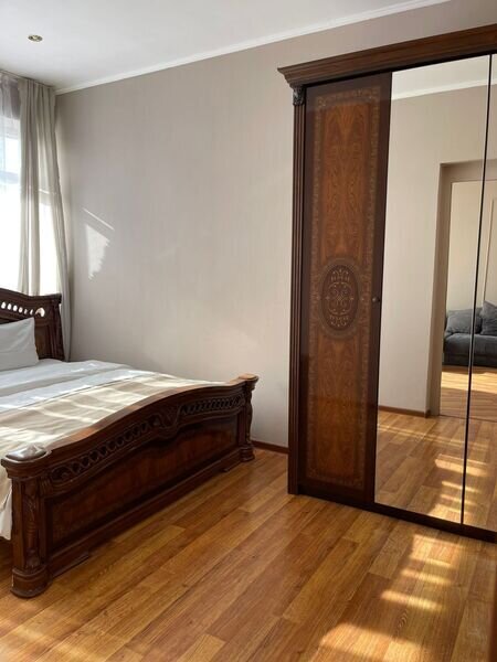 Люкс 4-местный 2-комнатный