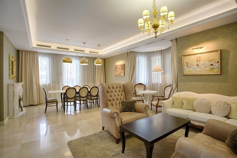 Вилла золотая