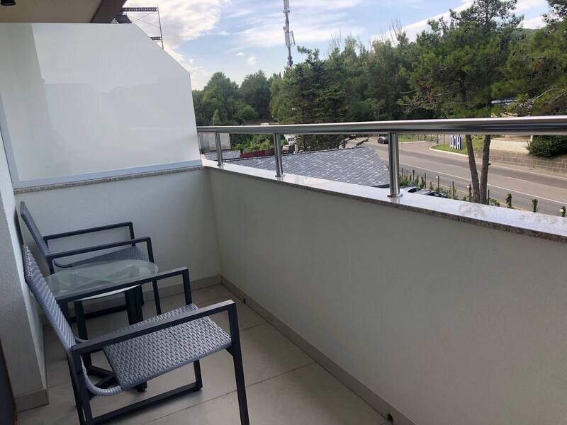 Junior Suite 2-местный (с балконом, вид на лес)