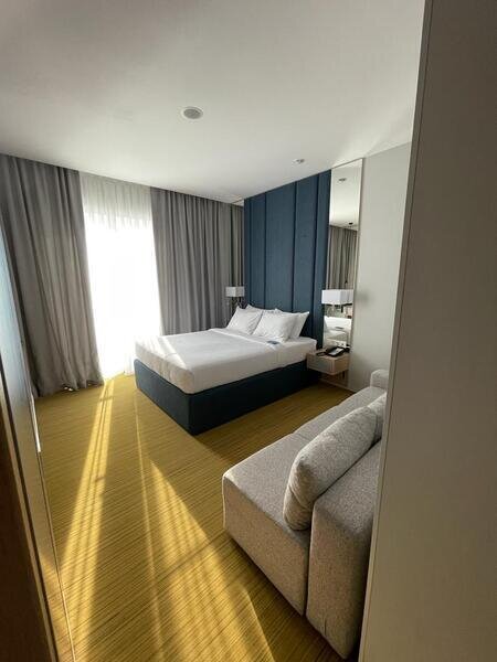 Junior Suite 2-местный (с балконом, вид на море)