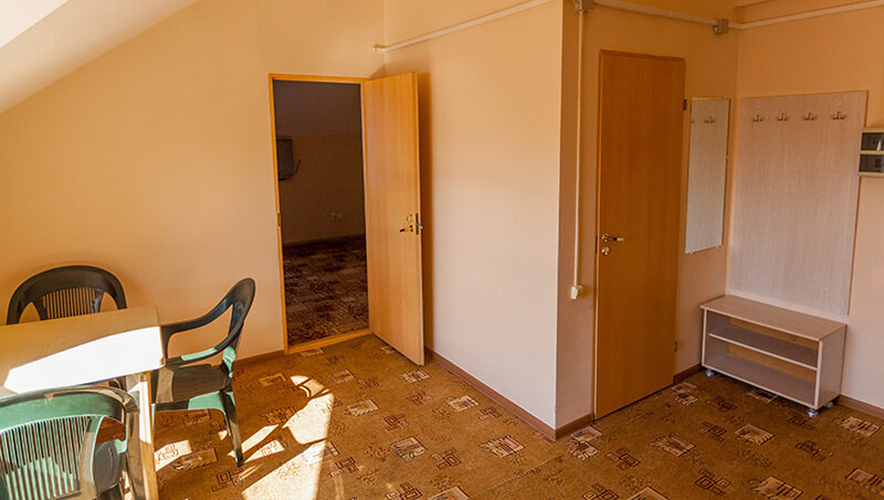 Семейный 4-местный 2-комнатный (мансарда)