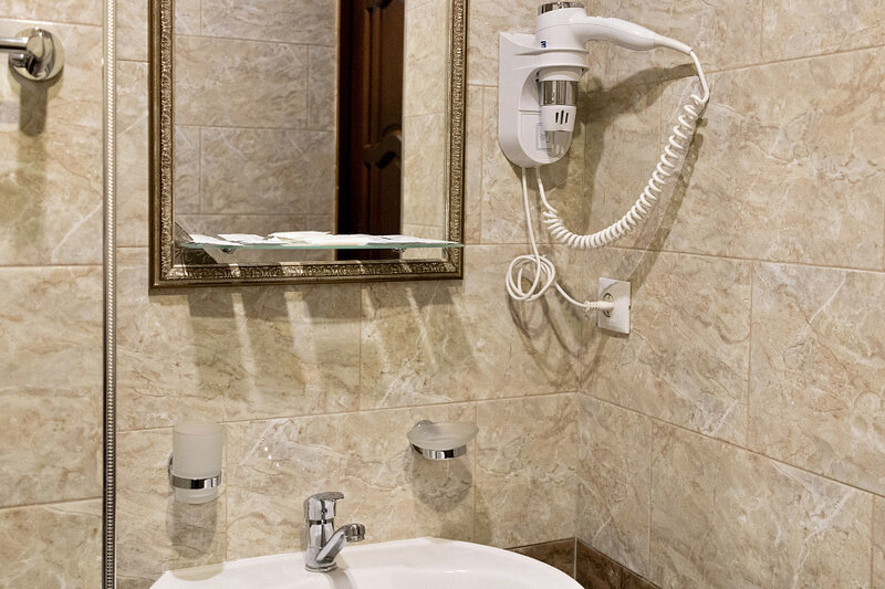 Полулюкс 2-местный 1-комнатный (Джуниор Сюит)