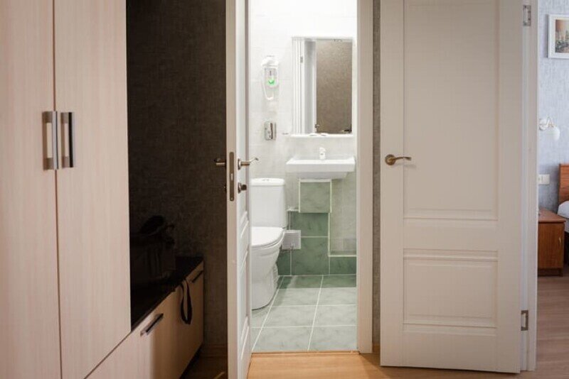 Полулюкс 2-местный 2-комнатный (№18)