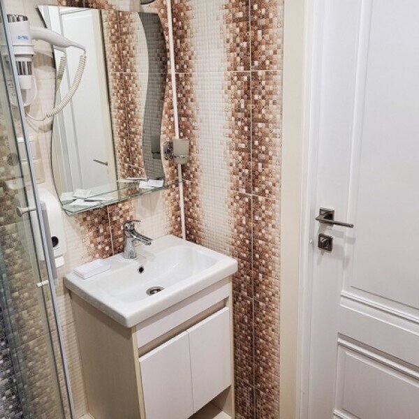 Полулюкс 2-местный 2-комнатный (№8)