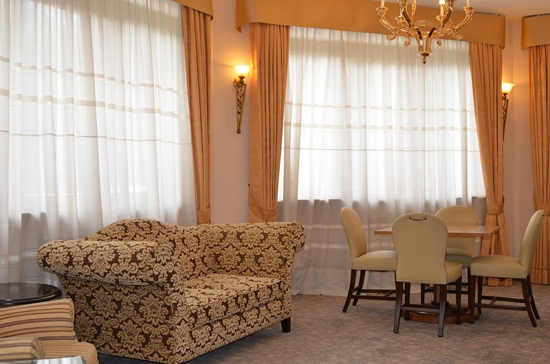 Люкс Панорамный 4-местный 3-комнатный