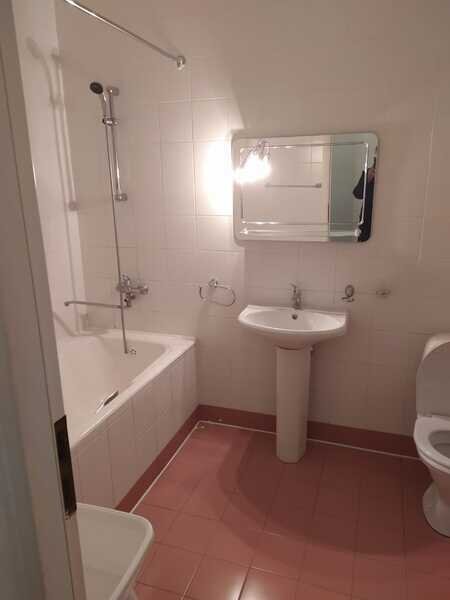 Джуниор сюит 2-местный 2-комнатный №3 (без балкона Запад)