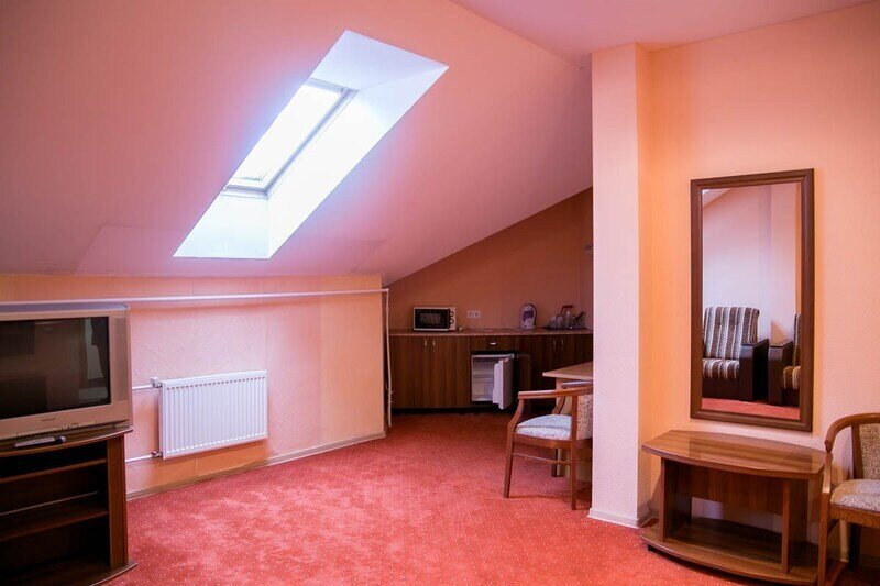 Семейный 2-местный 2-комнатный Мансарда