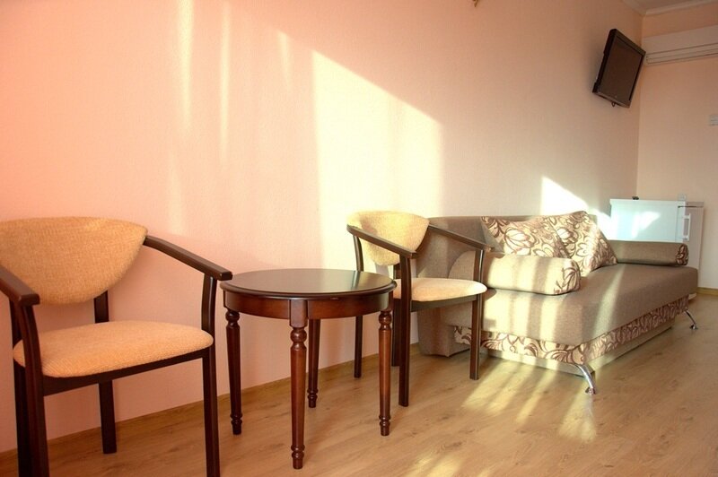 Люкс 4-местный 1-комнатный (1)